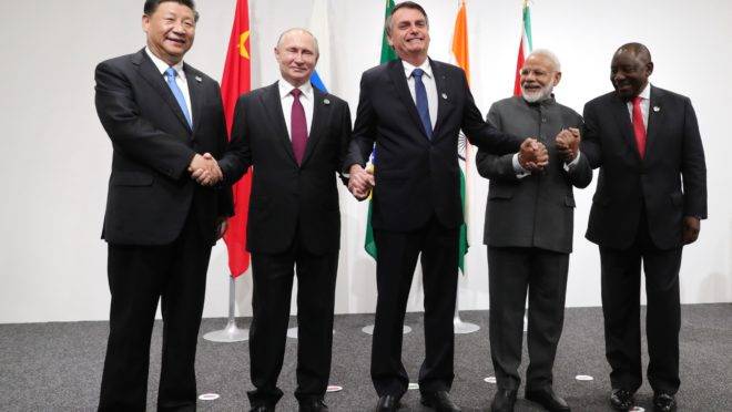 Bolsonaro recebe líderes do Brics a partir desta quarta para reunião de cúpula do bloco