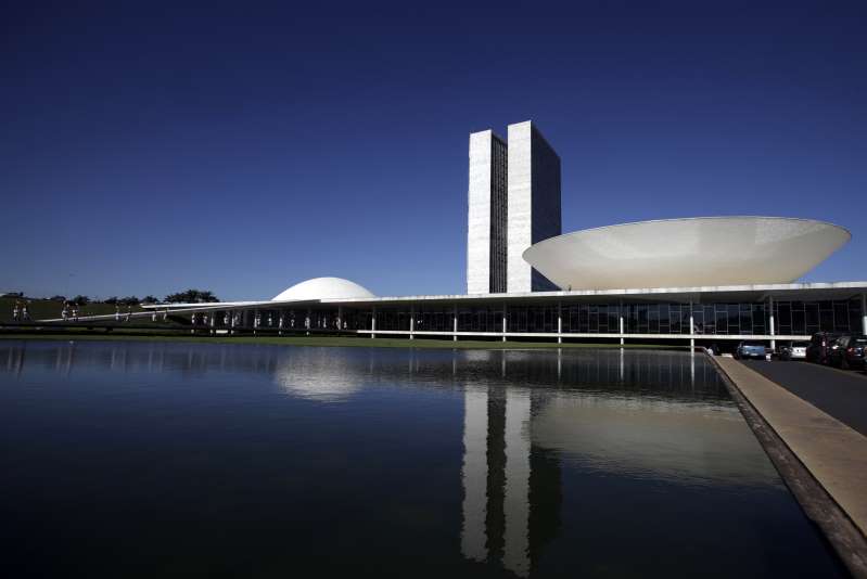 Congresso promulga PEC que torna Fundeb permanente e amplia participação da União