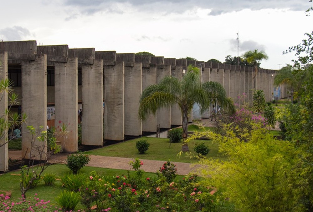 UnB aprova proposta para regularizar semestres letivos até 2023