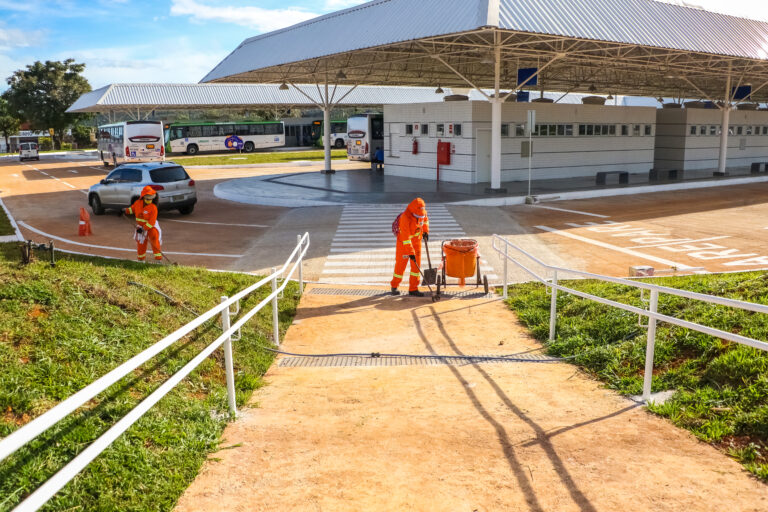 Onze novas rodoviárias e 500 novas paradas de ônibus