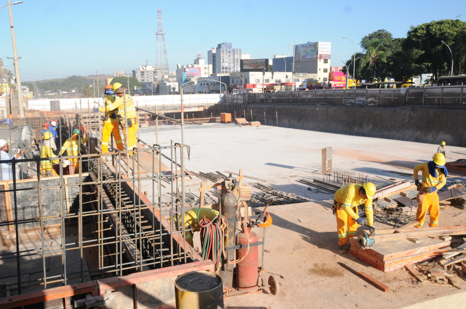 Aos 64 anos, Taguatinga recebe R$ 322 milhões em obras viárias