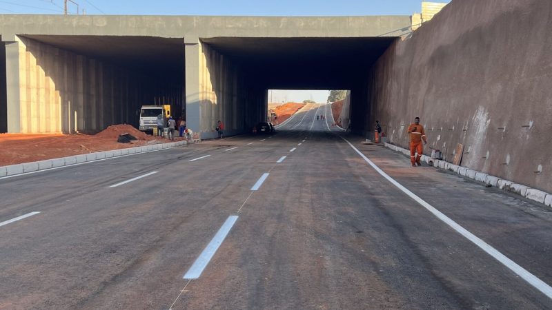 Primeira etapa do viaduto do Recanto das Emas foi liberado hoje (31)