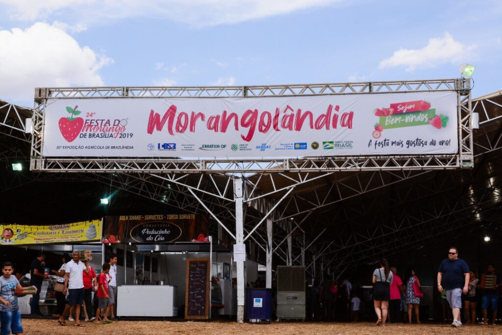 Tradicional Festa do Morango retorna nesta sexta-feira com entrada gratuita em Brazlândia