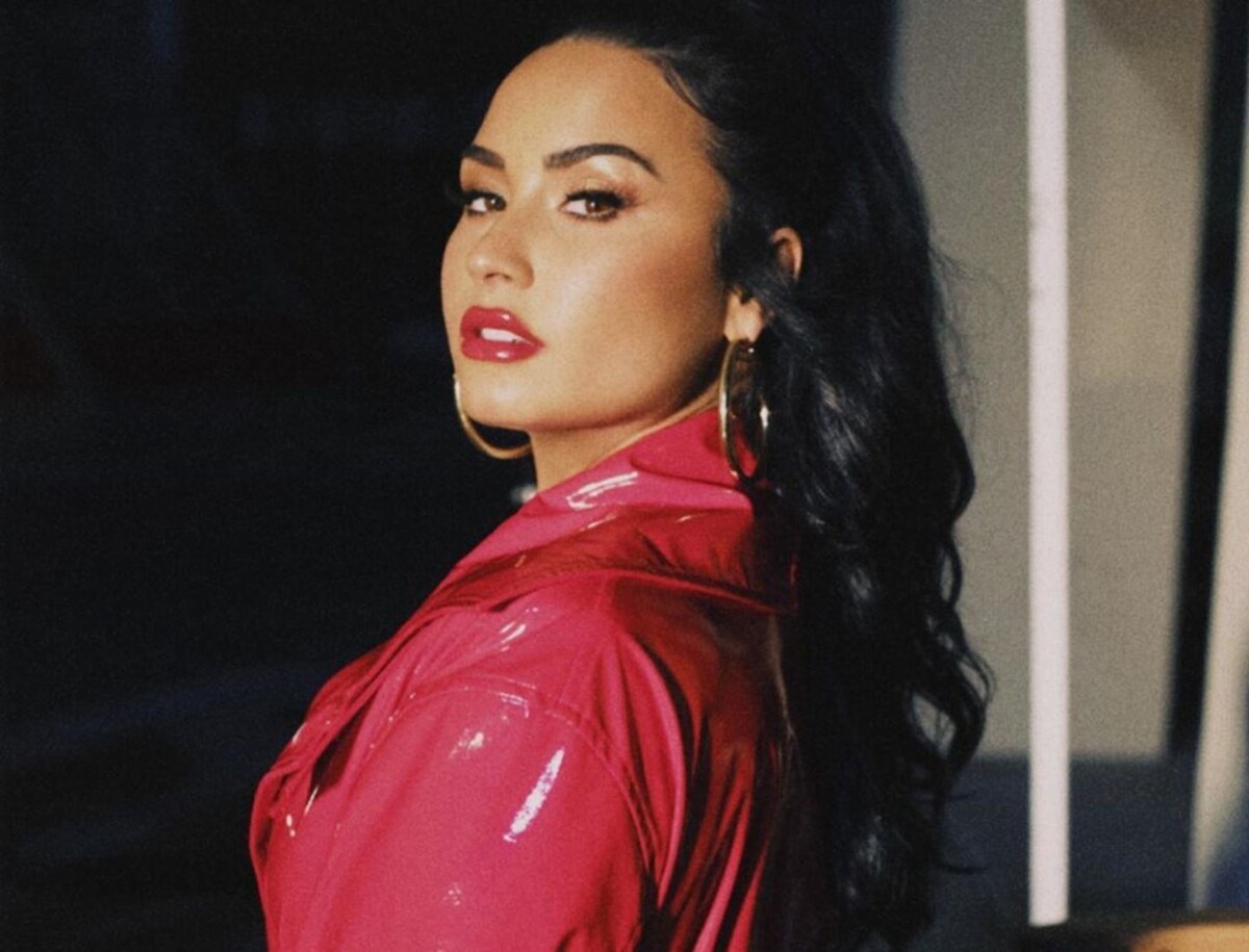 Demi Lovato anuncia aposentadoria dos palcos