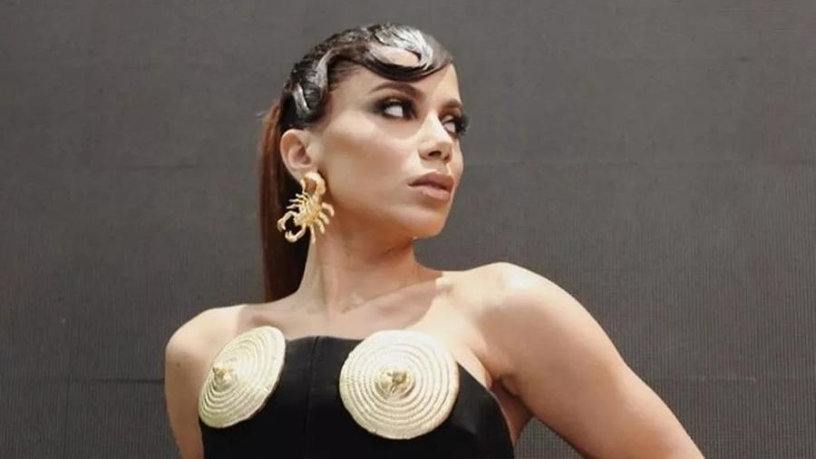 Cantora Anitta fala sobre ameaças de morte que vem recebendo após expor seu voto