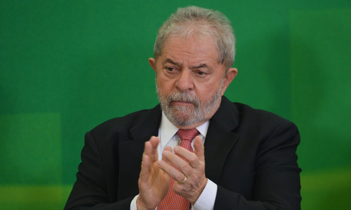 Lula: ‘Bolsonaro fala do Daniel Ortega’