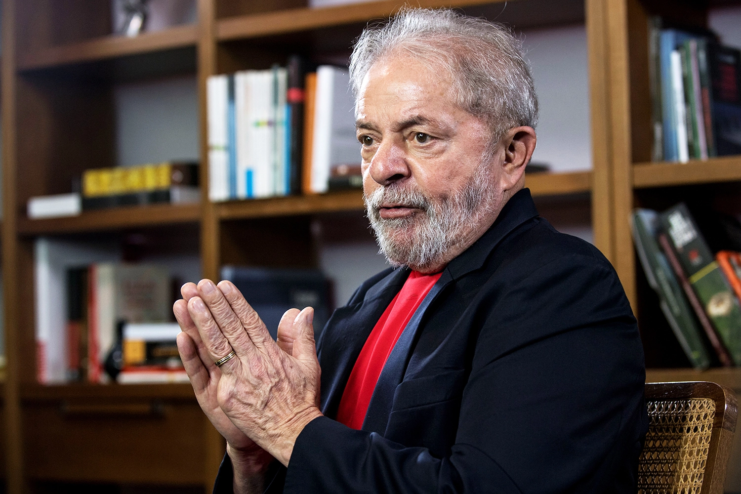 Equipe de Lula cede emendas em troca de Orçamento maior