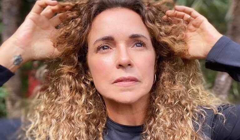 ‘Brasil tem de matar a fome de comida e de arte’, diz a cantora Daniela Mercury