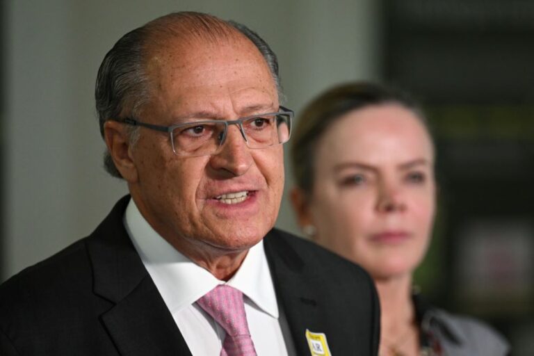 Geraldo Alckmin acumula funções e terá papel-chave no governo Lula