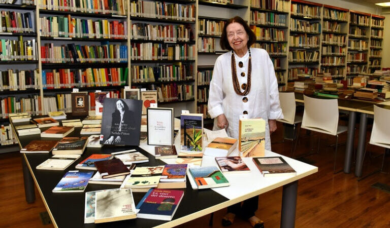 Morre aos 85 anos Nélida Piñon, primeira mulher a presidir a Academia Brasileira de Letras