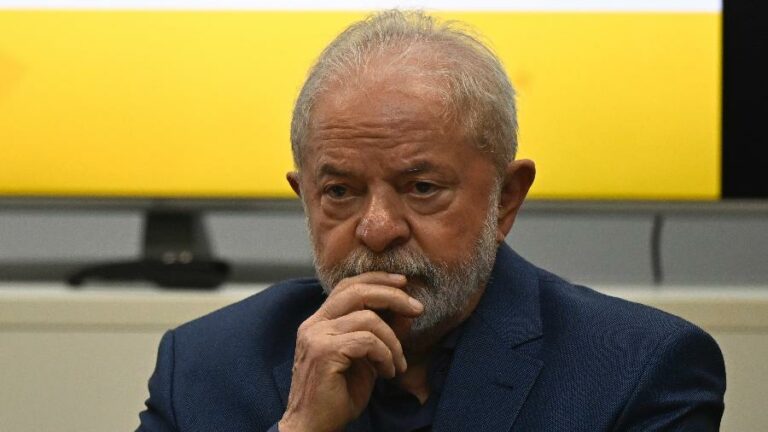 Casa Civil de Lula vai controlar programas sociais do governo