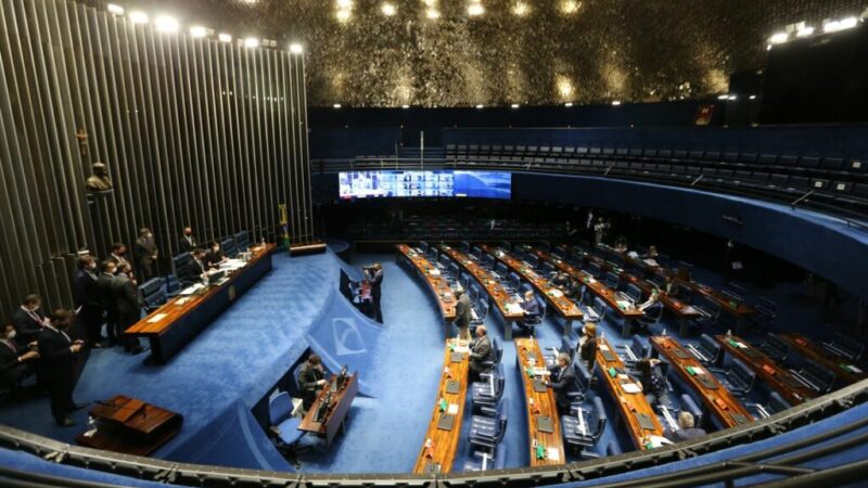 Comissão do Senado aprova PEC da Transição