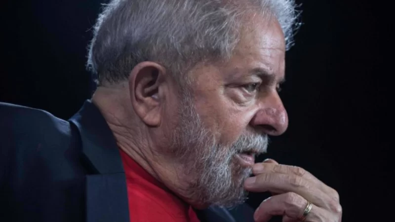 Presidente Lula sugere debate sobre a autonomia do BC