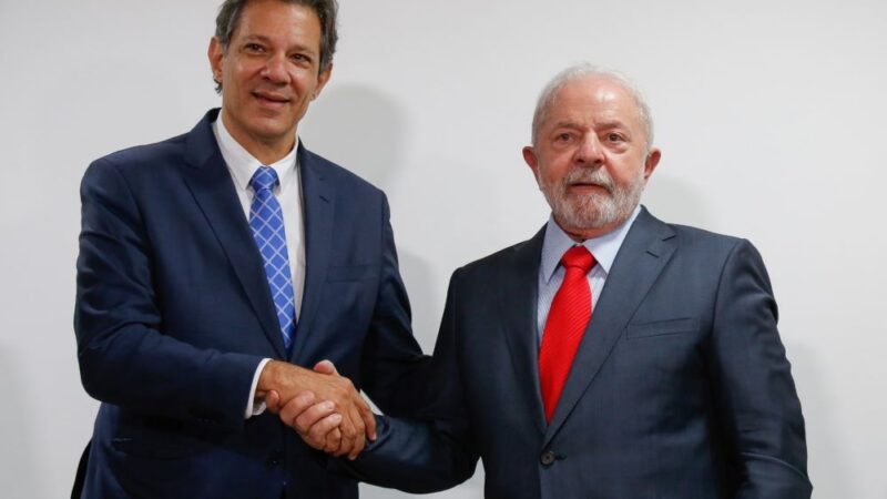 Redução de rombo nas contas públicas expõe Haddad a fogo amigo do PT