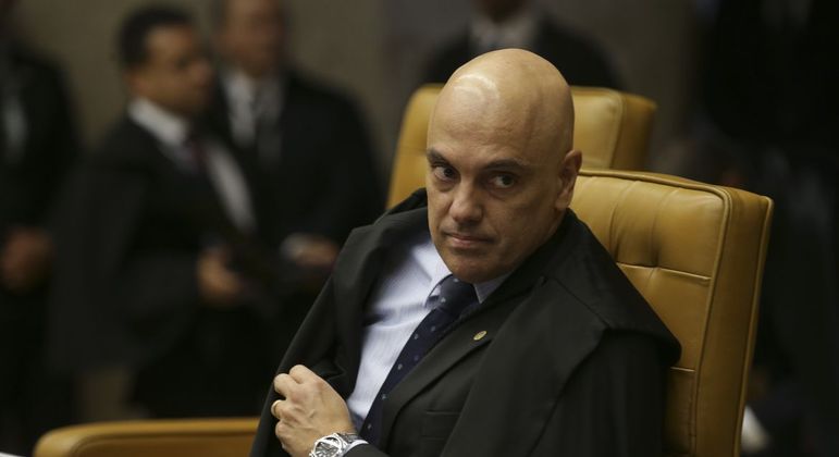 Allexandre de Moraes prorroga por 60 dias inquérito sobre omissão de autoridades em 8 de janeiro