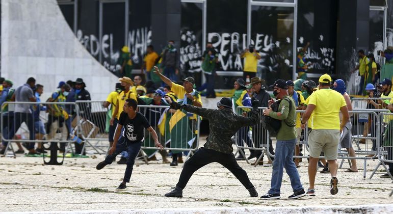 MPF denuncia mais 152 pessoas em três dias por atos de vandalismo em Brasília