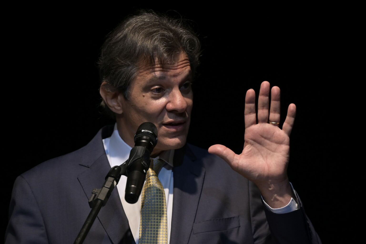 Fernando Haddad detalha nova regra fiscal