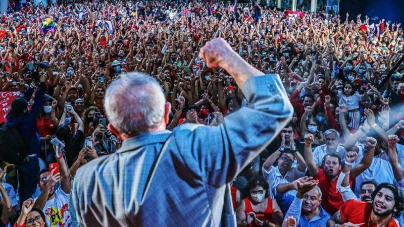 Segundo Datafolha, presidente Lula vai bem em questão indígena e combate à fome