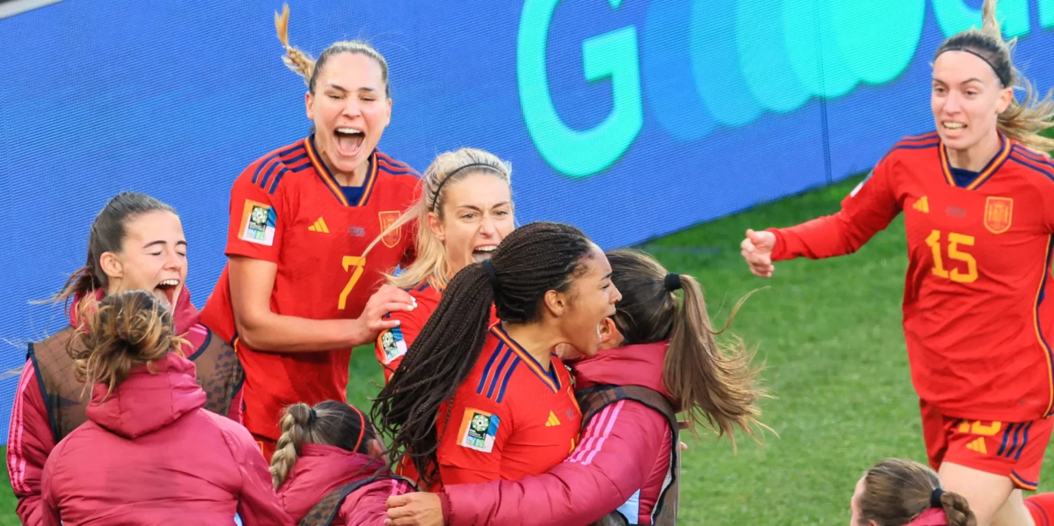 Copa feminina: Espanha chega à semifinal pela primeira vez na história