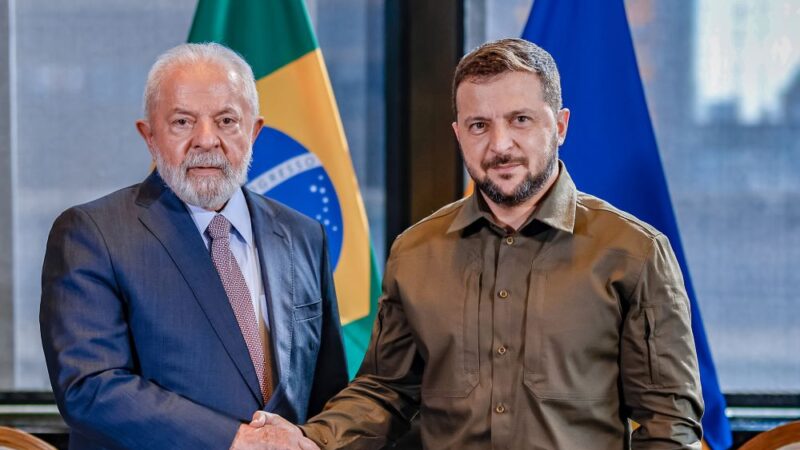 Presidente Lula diz que reunião com Vlodymyr Zelensky foi a que devia acontecer e defende caminho do diálogo