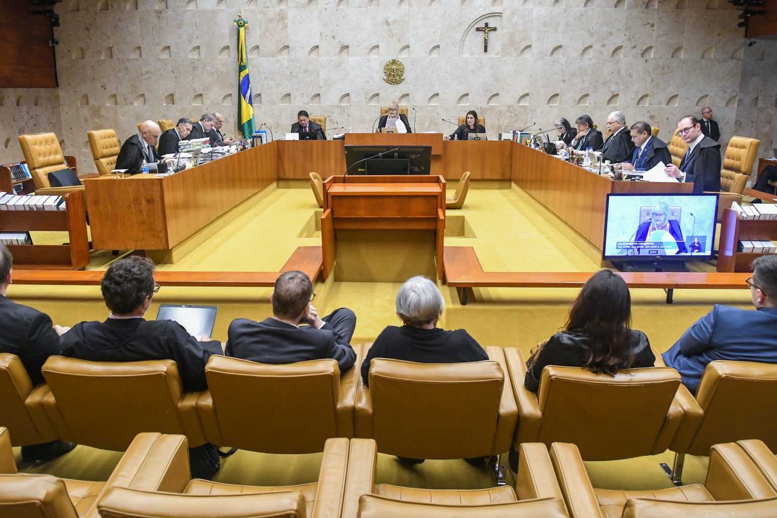 Proposta do presidente Lula é recebida com ceticismo no STF