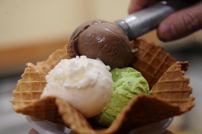 Calorão aumenta a venda de sorvetes em 50% no DF