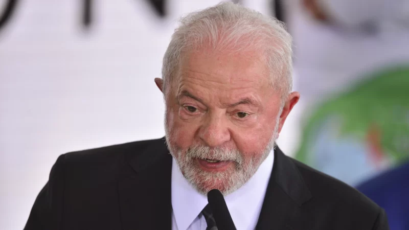 Lula vê disputa interna, e recriação de ministério depende de Dino no STF