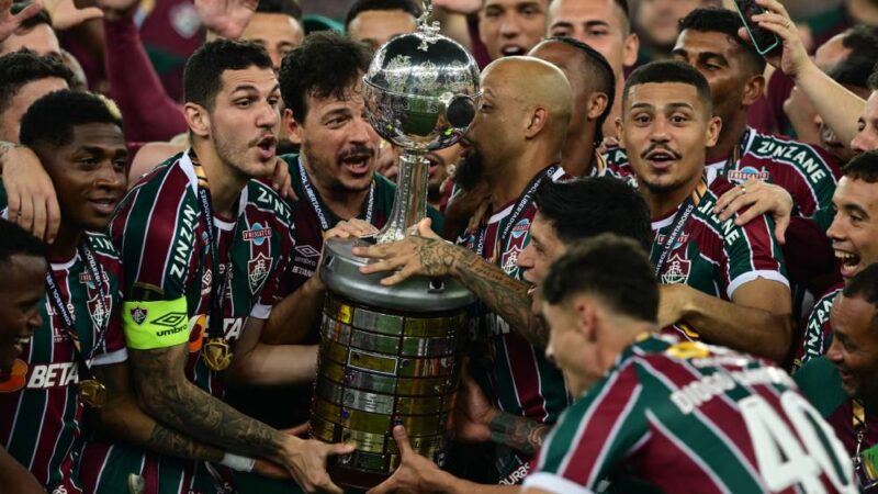 Fluminense vence Boca (2-1) na prorrogação e conquista sua primeira Libertadores