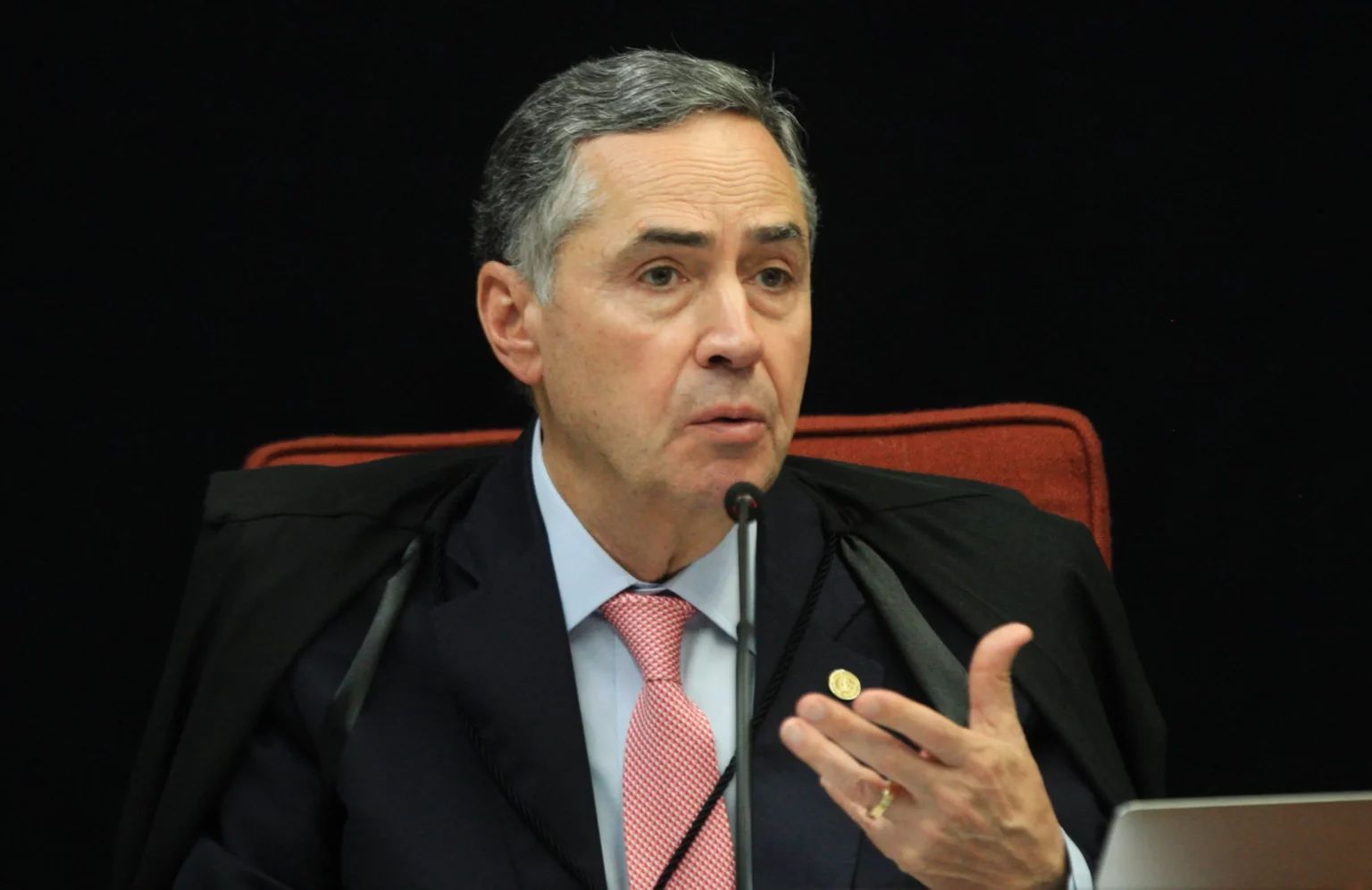 Roberto Barroso diz que política de drogas do Brasil é ‘fiasco’ e aborto não será pautado no STF agora