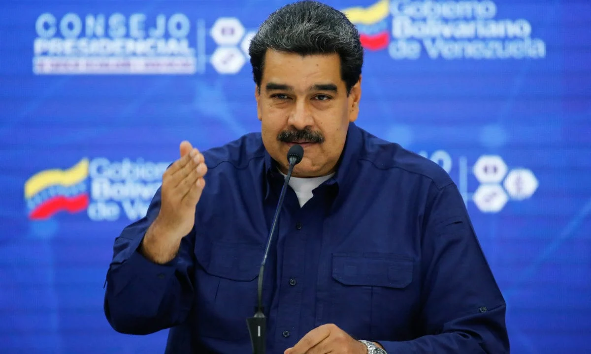 Nicolás Maduro conversa com o presidente Lula sobre crise entre Venezuela e Guiana