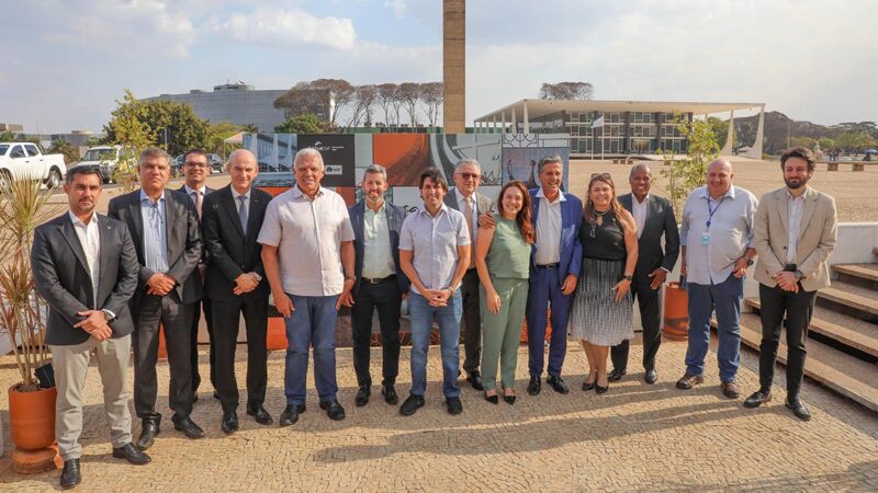 Reforma da Praça dos Três Poderes será em quatro etapas