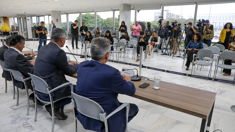 Sala de monitoramento e equipes de prontidão vão atuar para minimizar impactos das chuvas