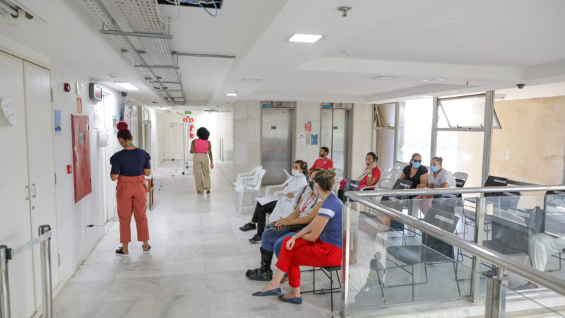 Credenciamento de clínicas amplia tratamento de câncer na rede pública e beneficia mais de 900 pacientes no DF