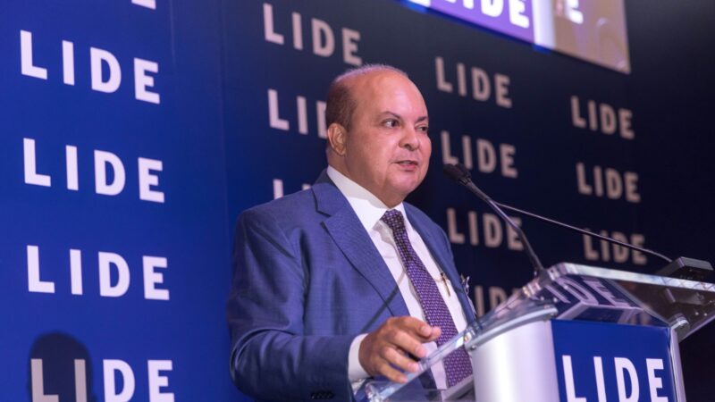 Ibaneis Rocha destaca potencial turístico e econômico do DF em fórum em Nova Iorque