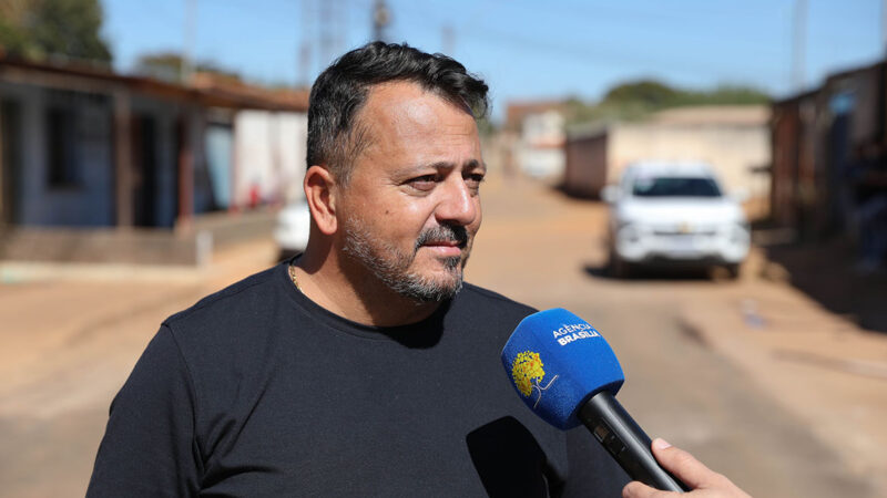 Moradores de Arapoanga recebem novo sistema de rede de captação de água na região