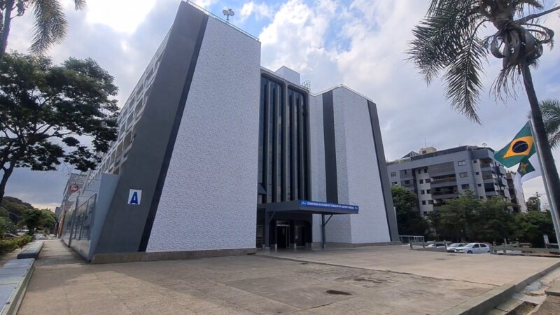 Programa do GDF oferece 10 mil vagas em cursos preparatórios para Enem, vestibulares e concursos