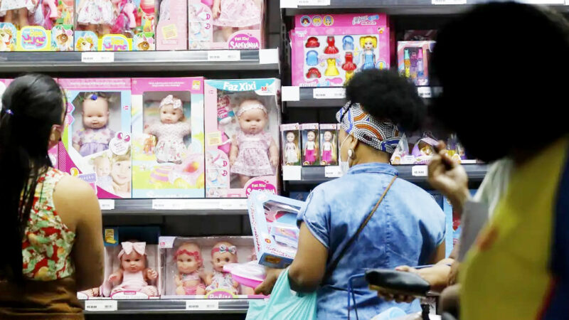 Procon-DF orienta consumidores para compras seguras no Dia das Crianças