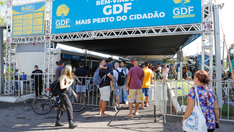 GDF Mais Perto do Cidadão soma 544 mil atendimentos e facilita a vida dos brasilienses