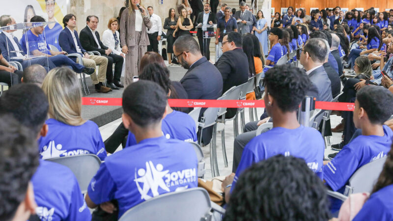 Palácio do Buriti recebe 700 jovens em solenidade de abertura do Jovem Candango