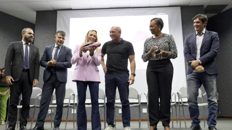 Governadora Celina Leão sanciona nova lei previdenciária da Polícia Civil do DF