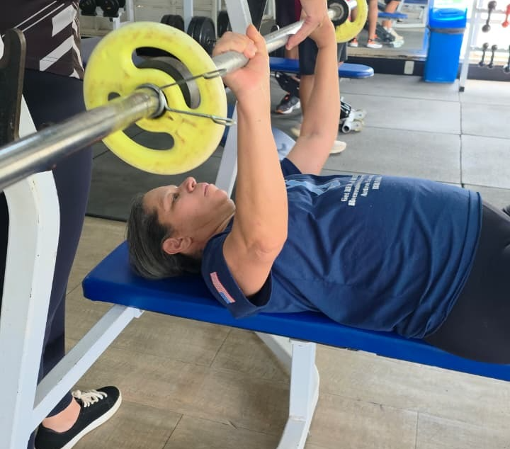 Exercícios físicos ajudam mulheres a enfrentar os desafios do pós-câncer de mama