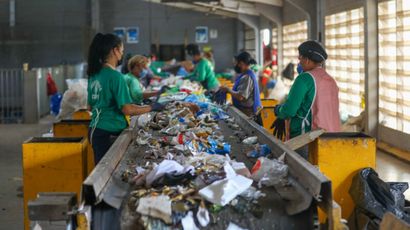 Coleta seletiva de lixo cresce 70% no Distrito Federal