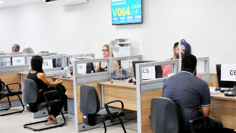 Agências do trabalhador oferecem 1.953 vagas nesta terça-feira (18)